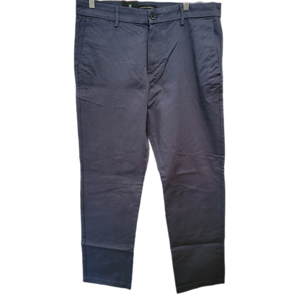Banana Republic Men's Chino Pant
